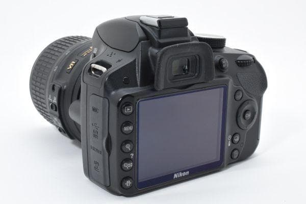 ■ 美品 ■ ニコン　Nikon D3200 18-55 VR Kit