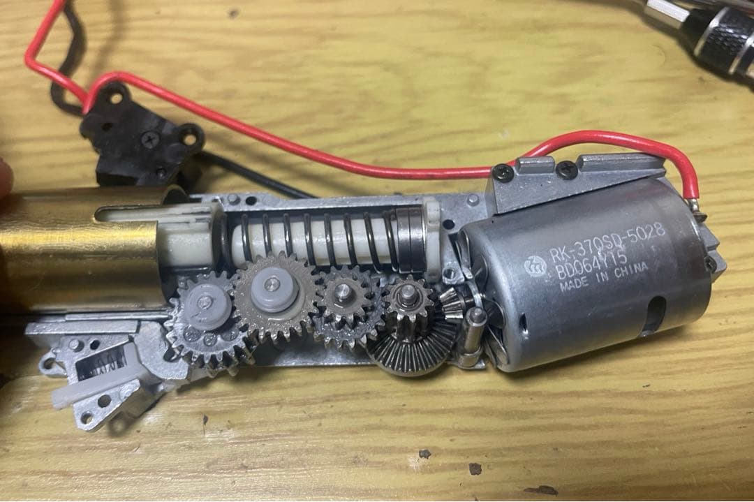 【微カスタム】東京マルイ　電動ハンドガン　グロック18C リポ化 SBD取付