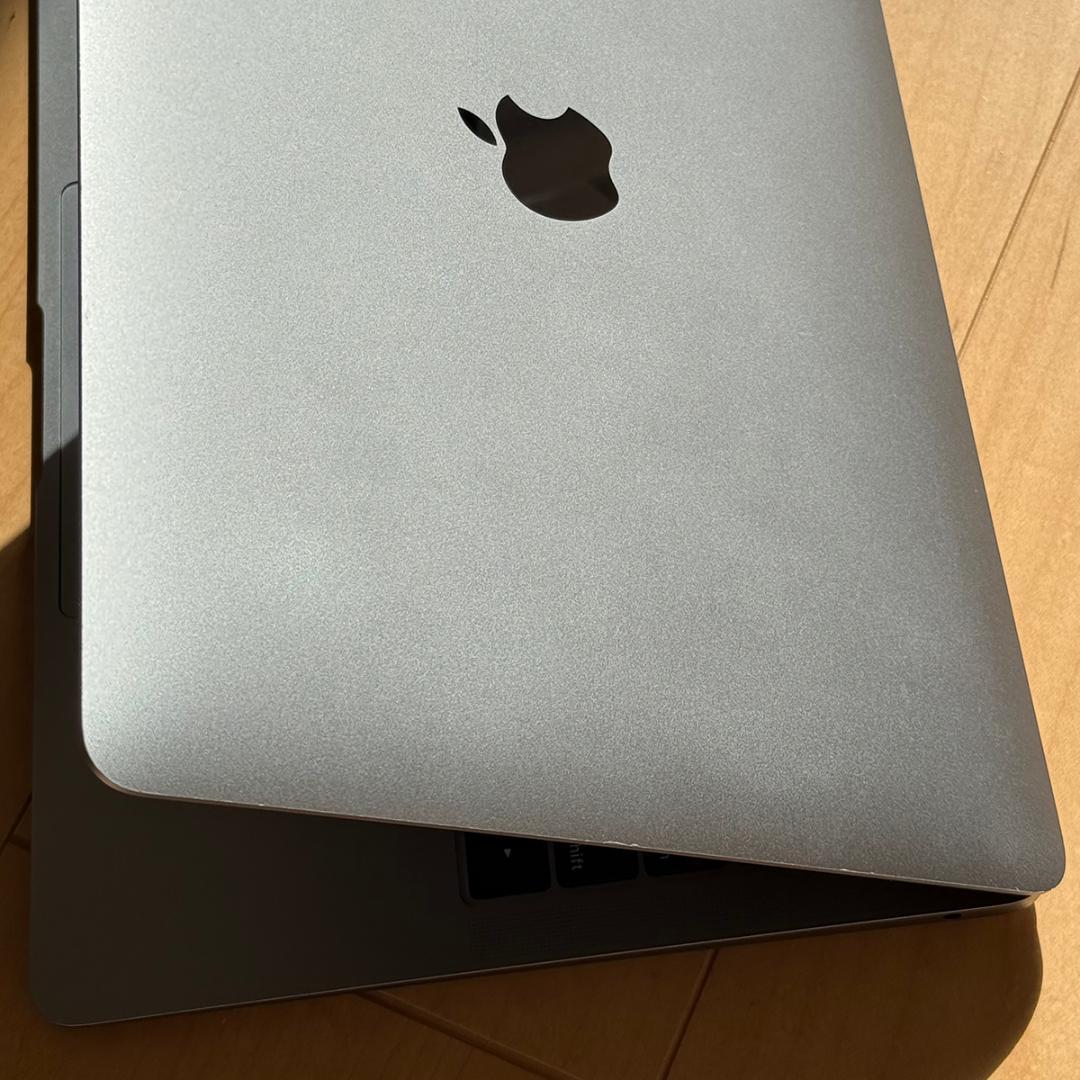 MacBookAir 2018 Core i5/16GB/SSD128/USキー