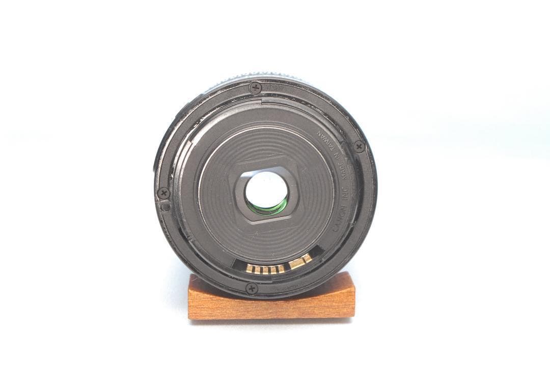 ✨小型・軽量✨キヤノン EOS Kiss X9 18-55ｍｍ IS STM