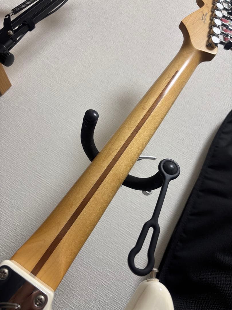 Fender Stratocaster ホワイト ギターケース付き