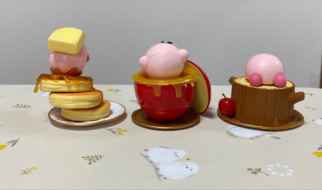 星のカービィ　食器・フィギュアまとめ売り9点セット