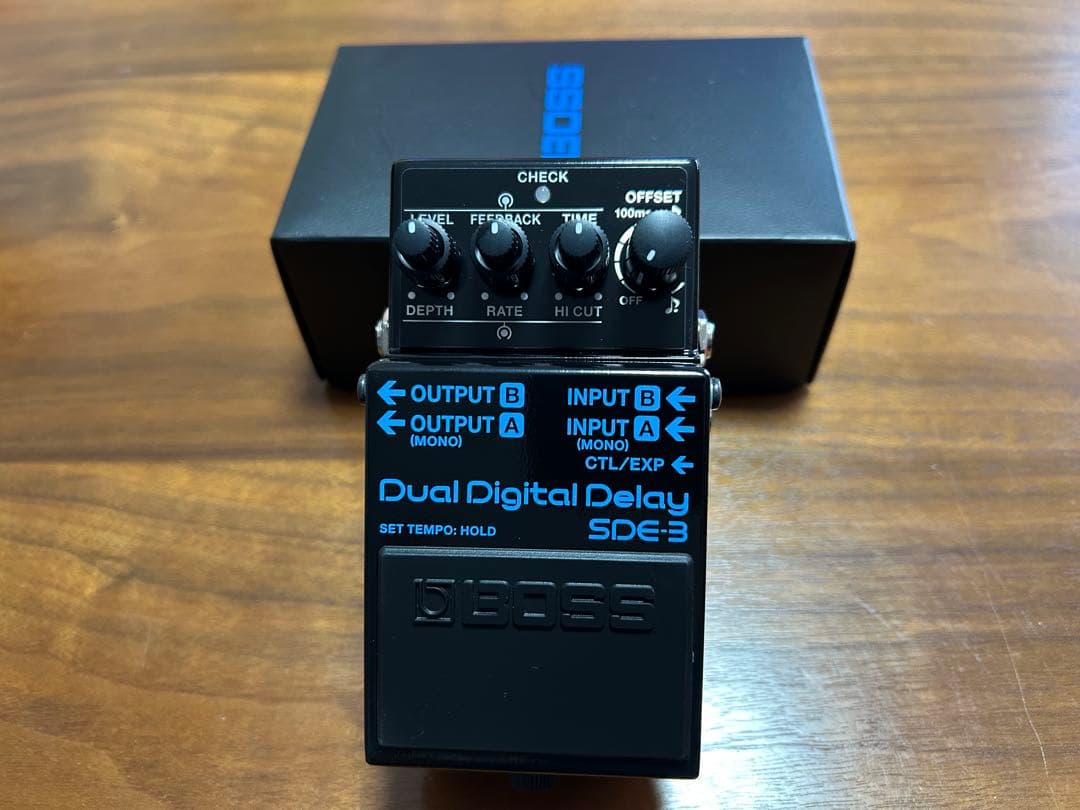 BOSS SDE-3 デュアルデジタルディレイ