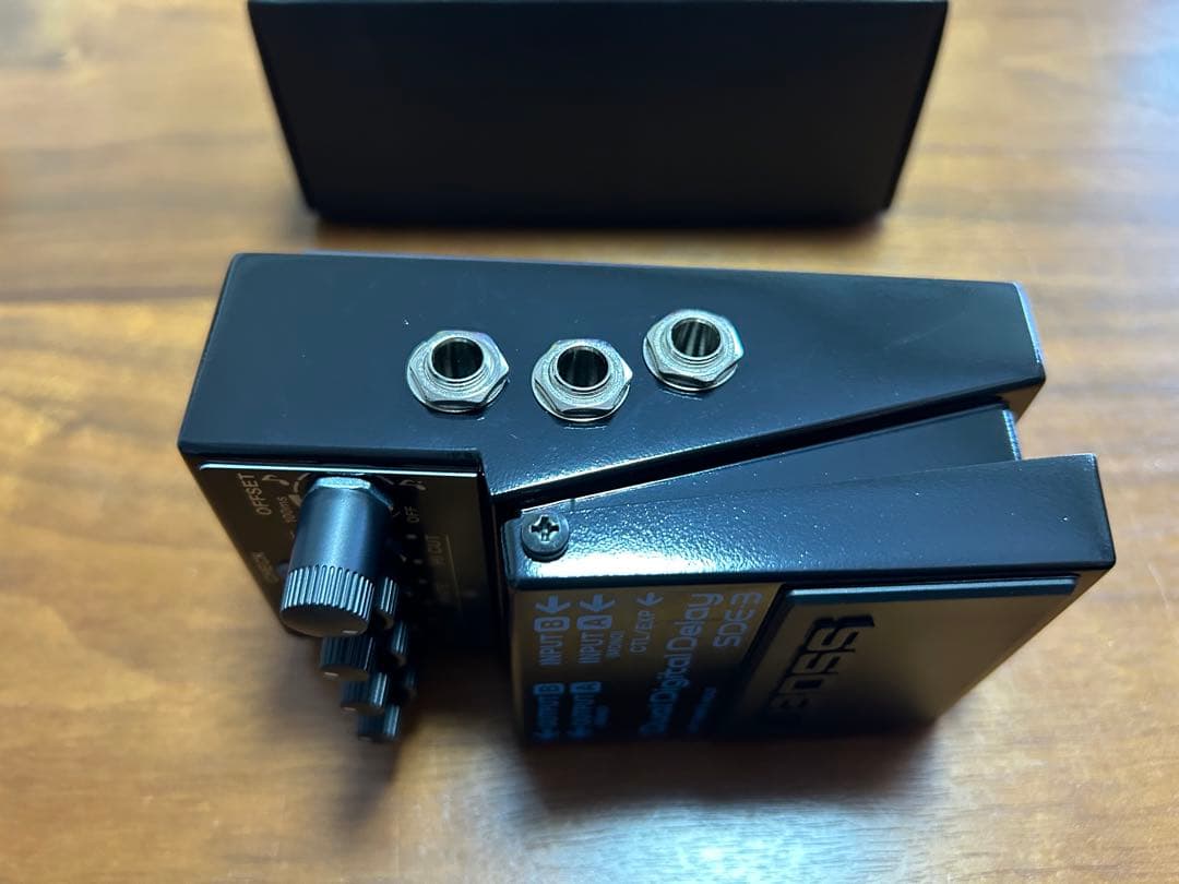 BOSS SDE-3 デュアルデジタルディレイ