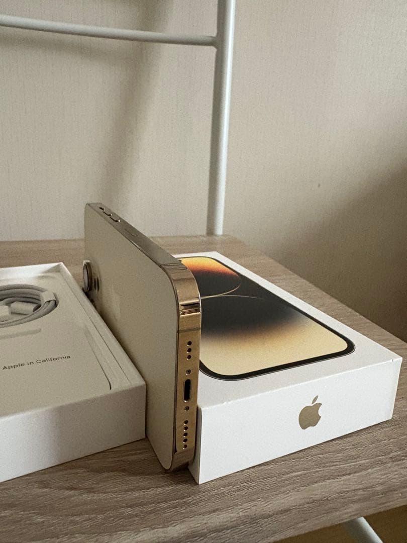 iPhone14pro 128GB ゴールド SIMフリー 本体