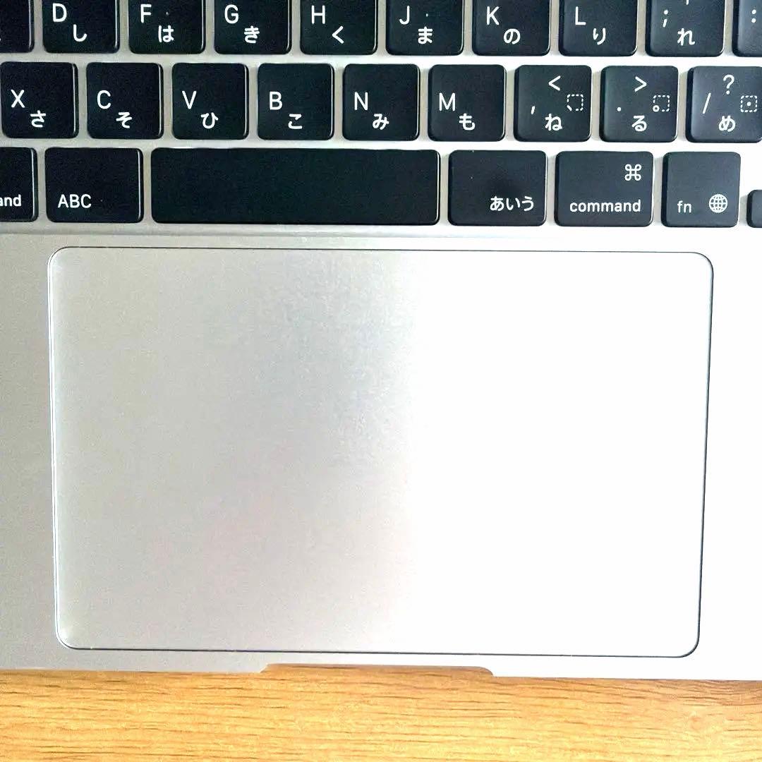 Apple MacBook Air 15インチ M4 16GB 256GB