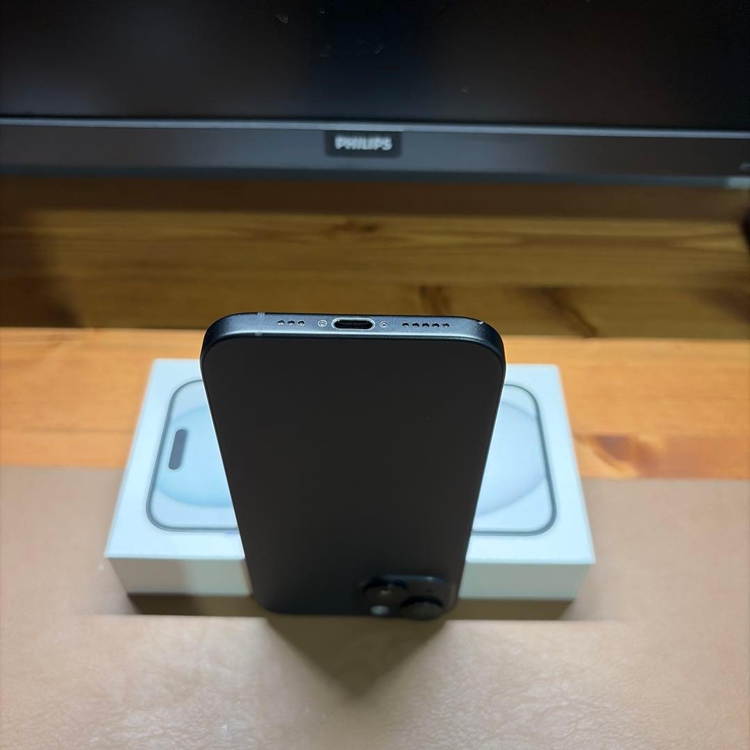【バッテリー90%】iPhone 15 128GB SIMフリー