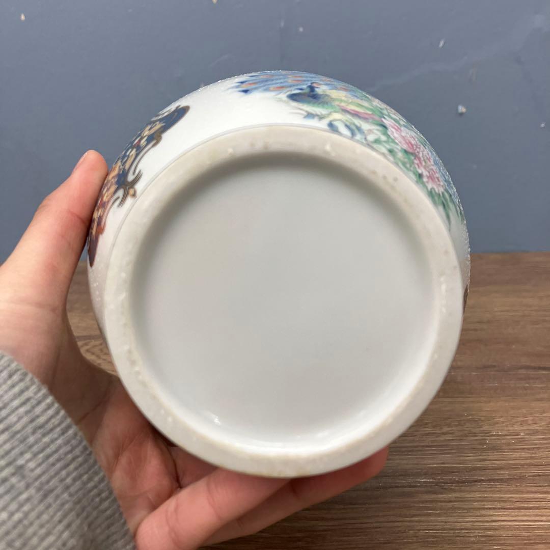 E-2 豪華金彩 磁器 3点セット 孔雀 牡丹 蓋付き壺 飾り壺 花瓶