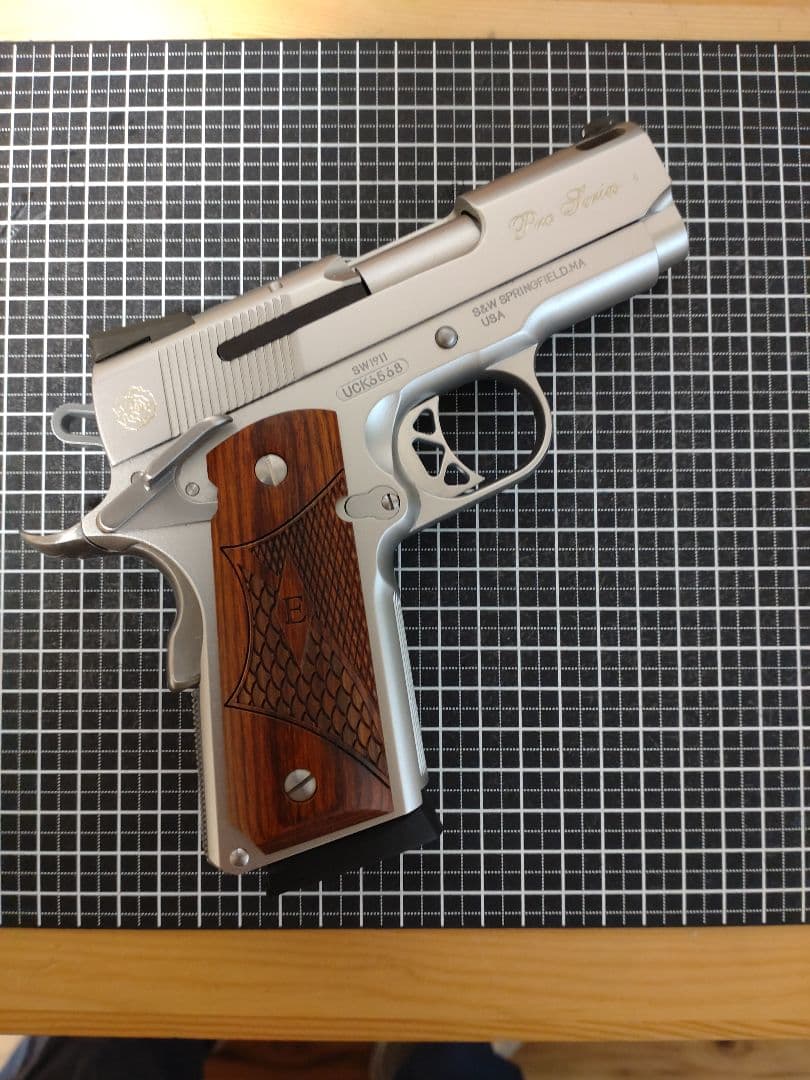 B.W.C.製モデルガン　アマゾンプライム　スクリーンモデル　S＆W1911AD