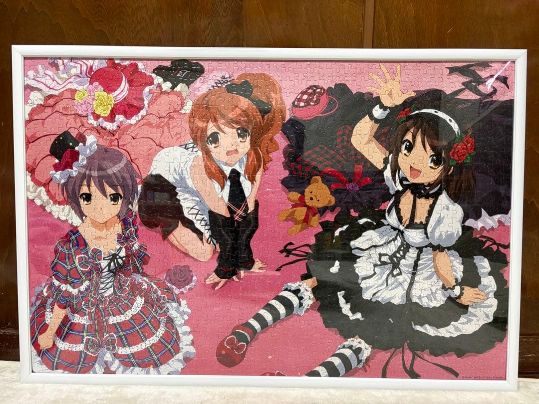 涼宮ハルヒの憂鬱　無敵のコスプレ　1000ピース　パズル　完成品　フレーム付き