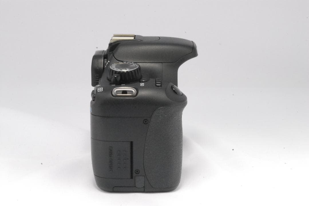 Canon kiss x4 標準レンズセット 入門者用 値引き対応可 付属品