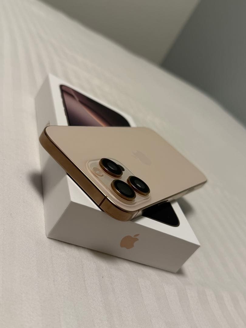 iPhone16ProMax デザートチタニウム 256GB SIMフリー