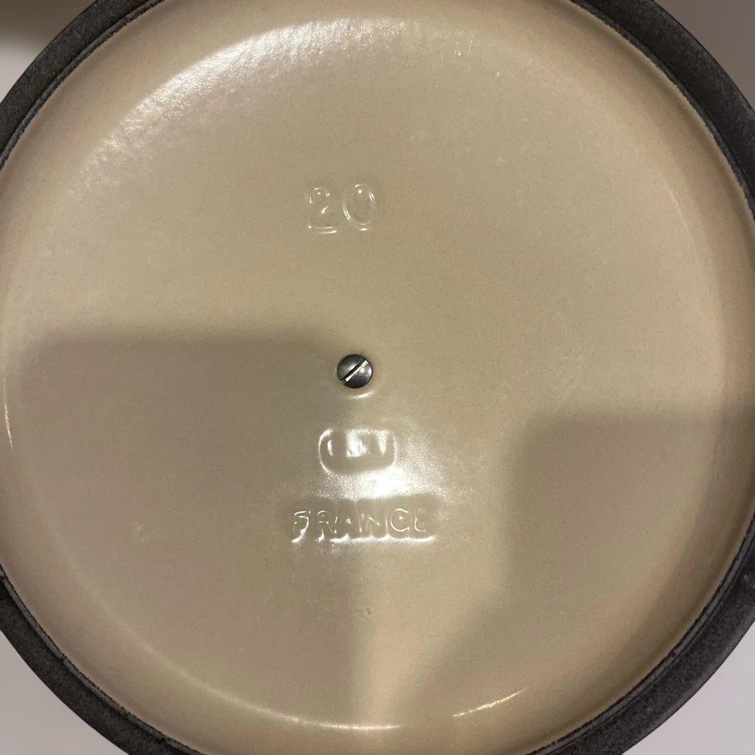 LE CREUSET ル・クルーゼ　赤 20cm 両手鍋