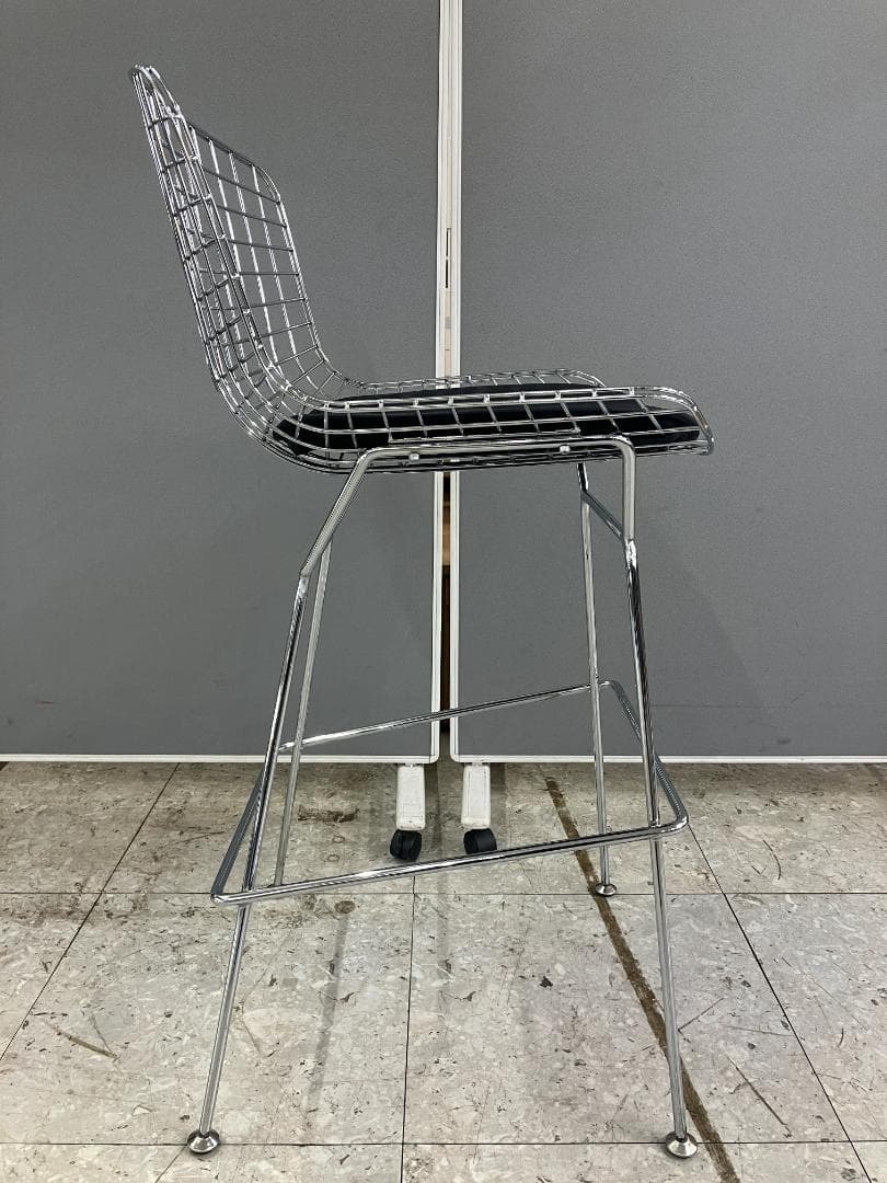 ハイチェア N plus リプロダクト ハリー・ベルトイア シルバー①