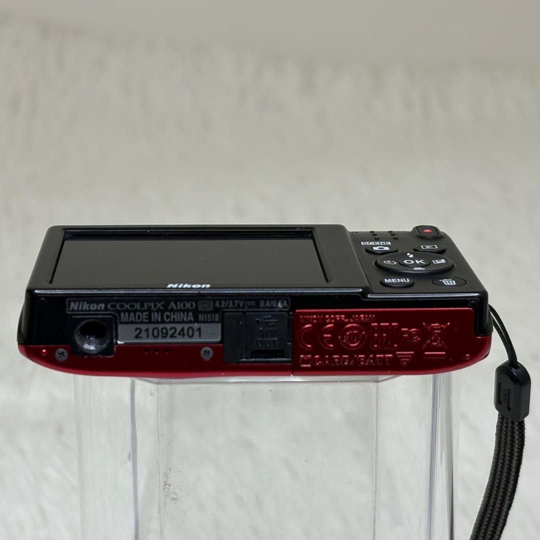 美品　Nikon COOLPIX A100 レッド　コンデジ　動作品