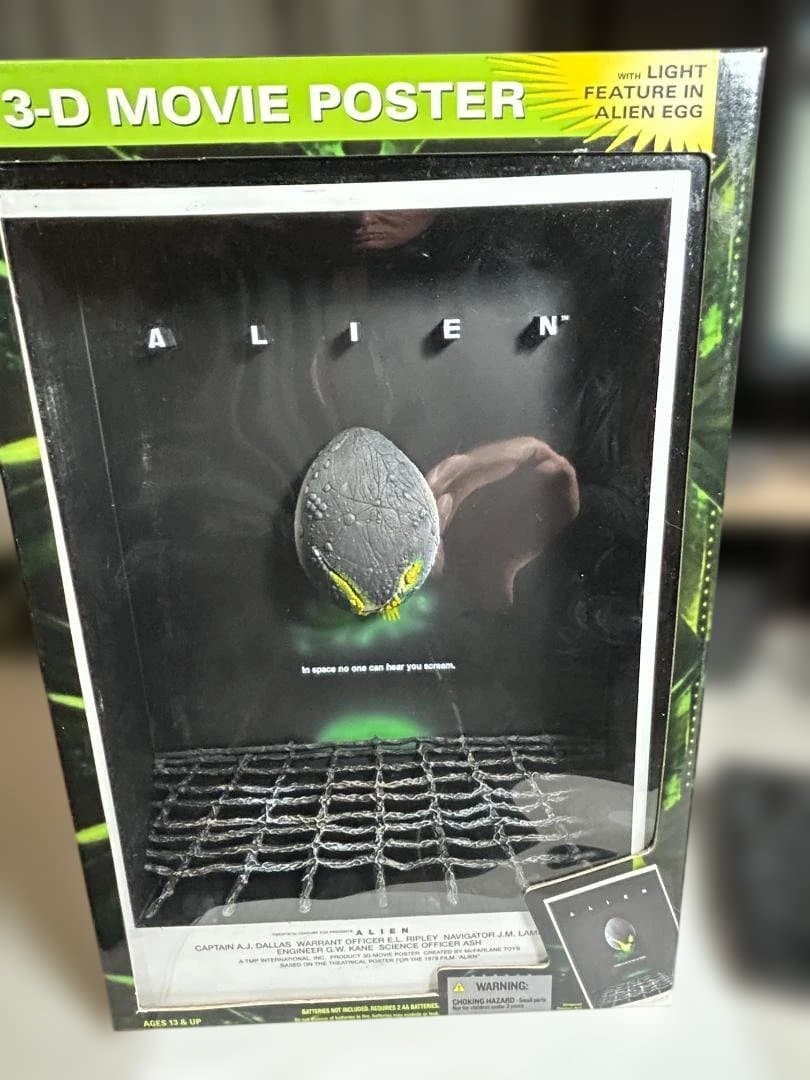 【希少・貴重 塗装済完成品・未開封新品・廃盤】ギーガー映画エイリアン3Ｄポスター