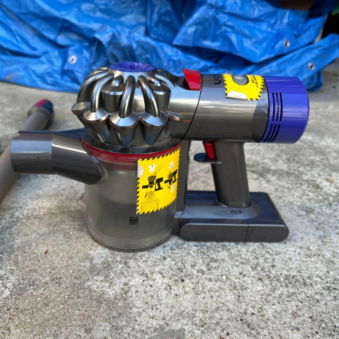 Dyson V8 Animalproダイソン アニマルプロ　コードレスクリーナー