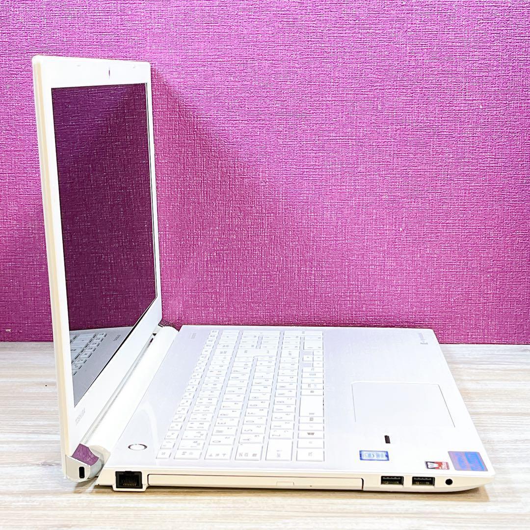 dynabook Core i7 8GB SSHD1TB ブルーレイ Win11