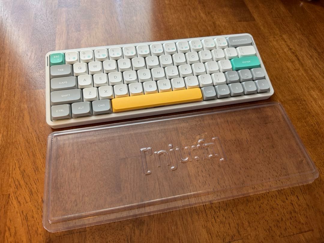 60% レイアウトキーボード NuPhy Air60 V2 (Moss/輸入品)