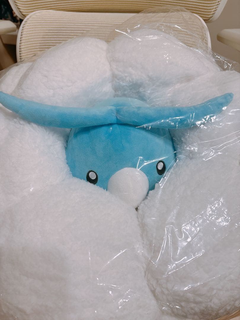 ポケセン上海限定 チルット ぬいぐるみ 抱き枕 ふわふわ　おまけ付