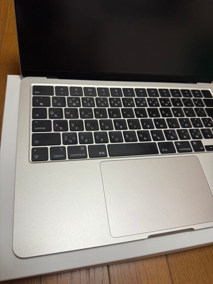 MacBook Air M2 13インチ スターライト 256GB メモリ8GB
