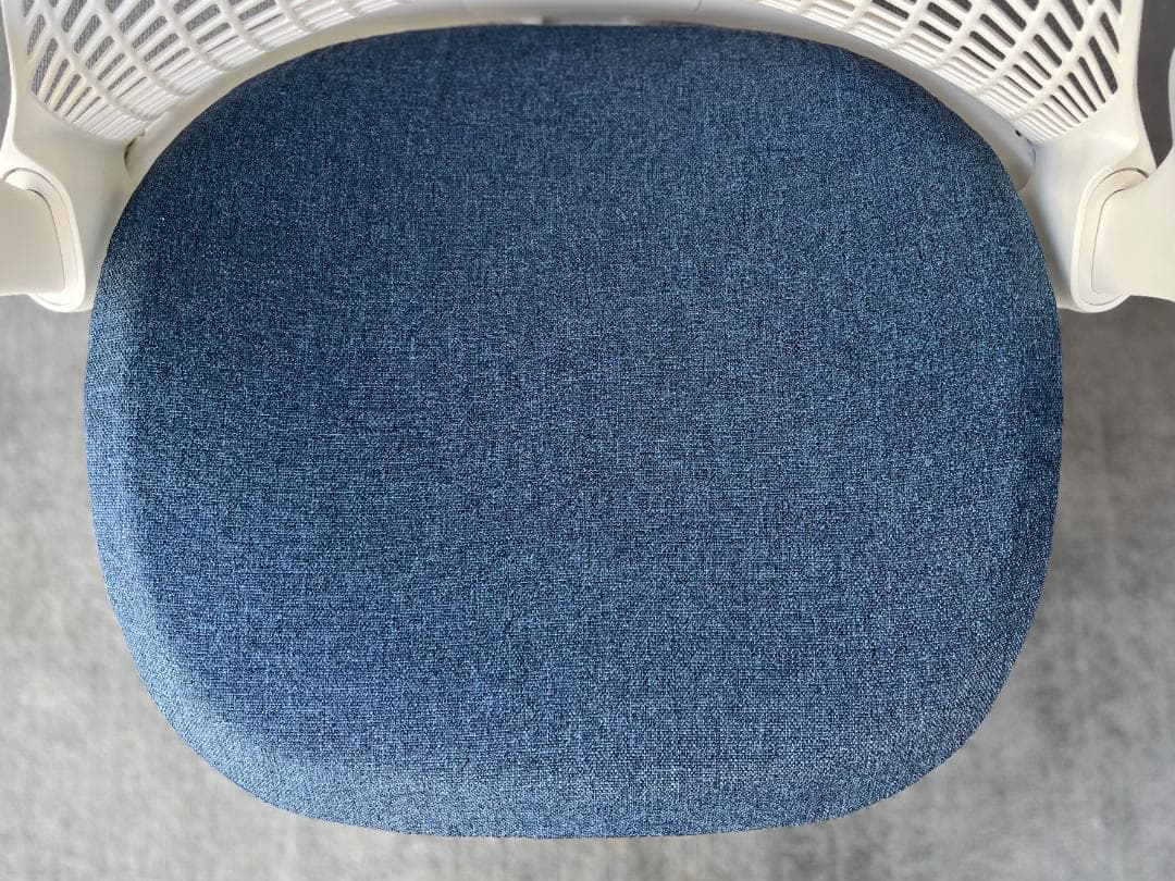 極美品☆2018年製／Herman Miller／セイルチェア／デスクチェア ①