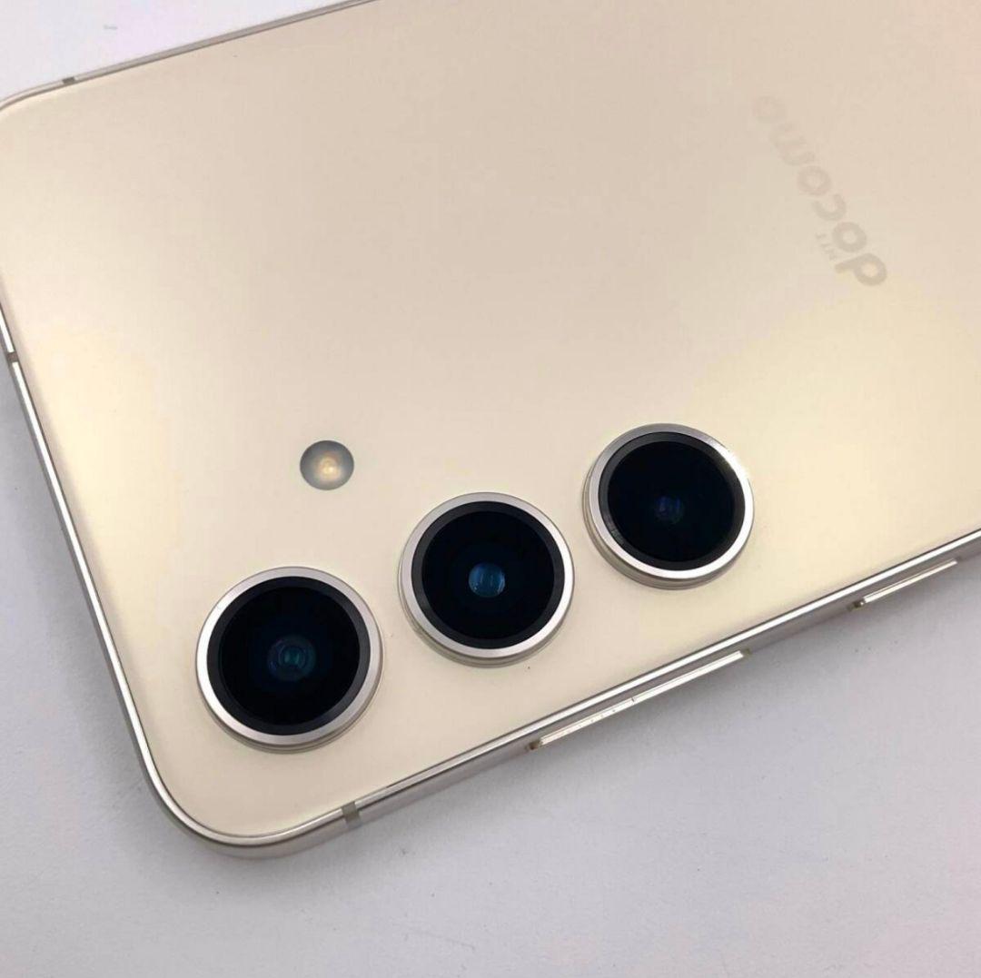 アンバーイエロー 完動品 SC-51E SAMSUNG Galaxy S24