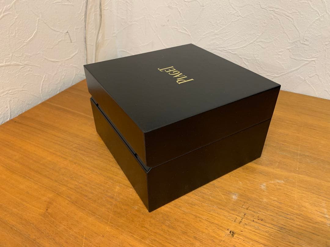 G0919-04★Piaget アクセサリーケース 黒　時計の空箱