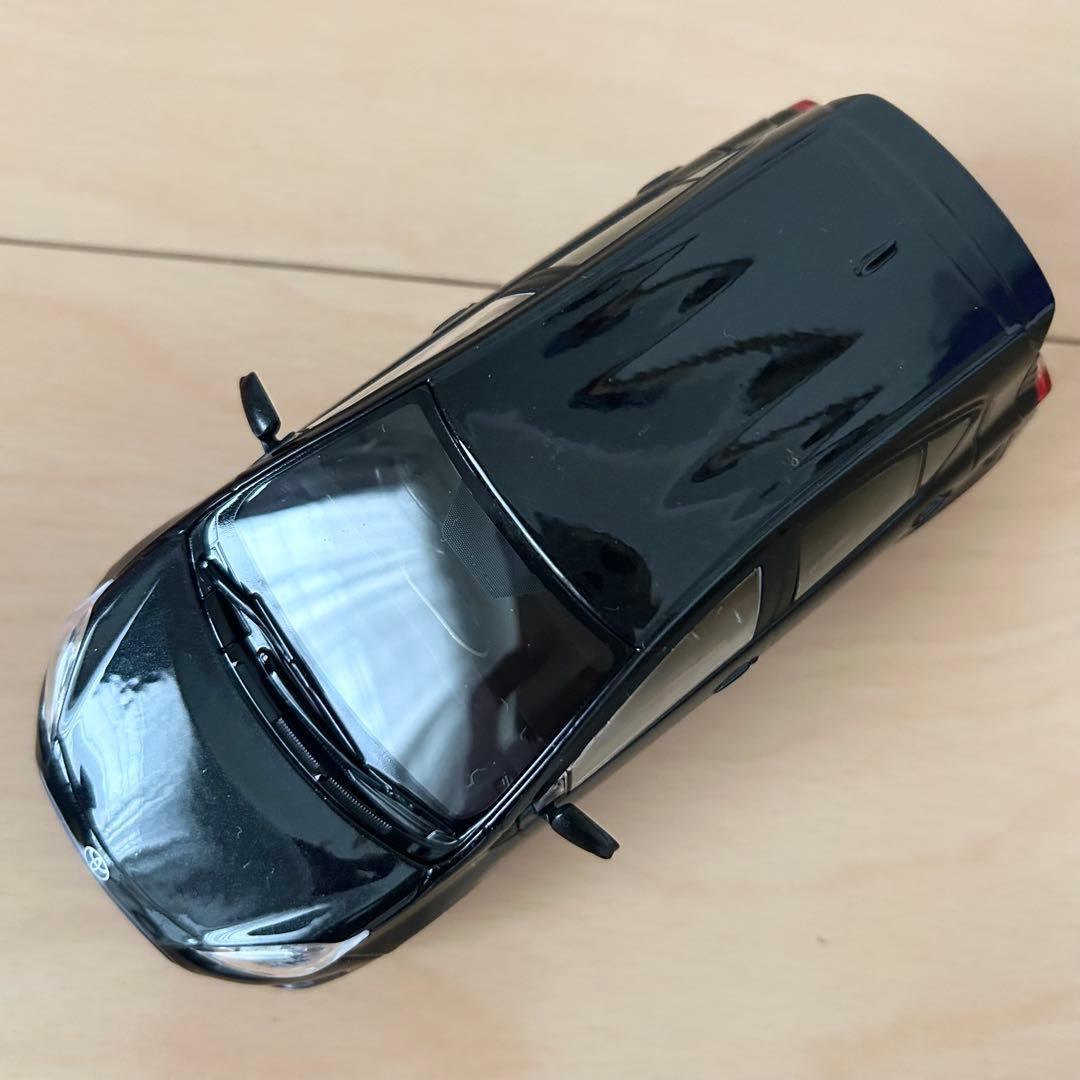 アクア AQUA ミニカー ブラック　店頭展示用 トヨタ TOYOTA