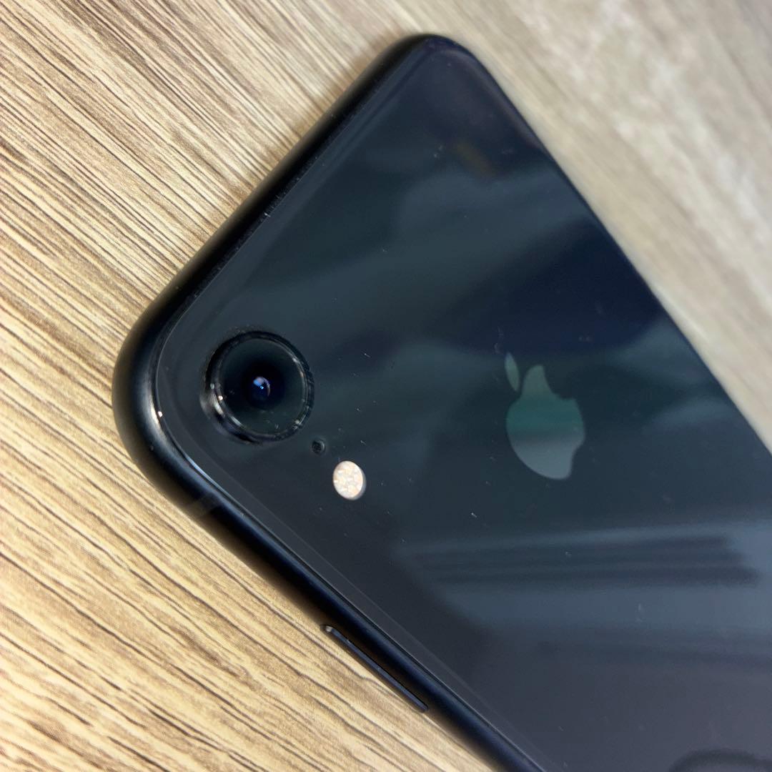 Phone XR 128GB ブラック SIMロックなし