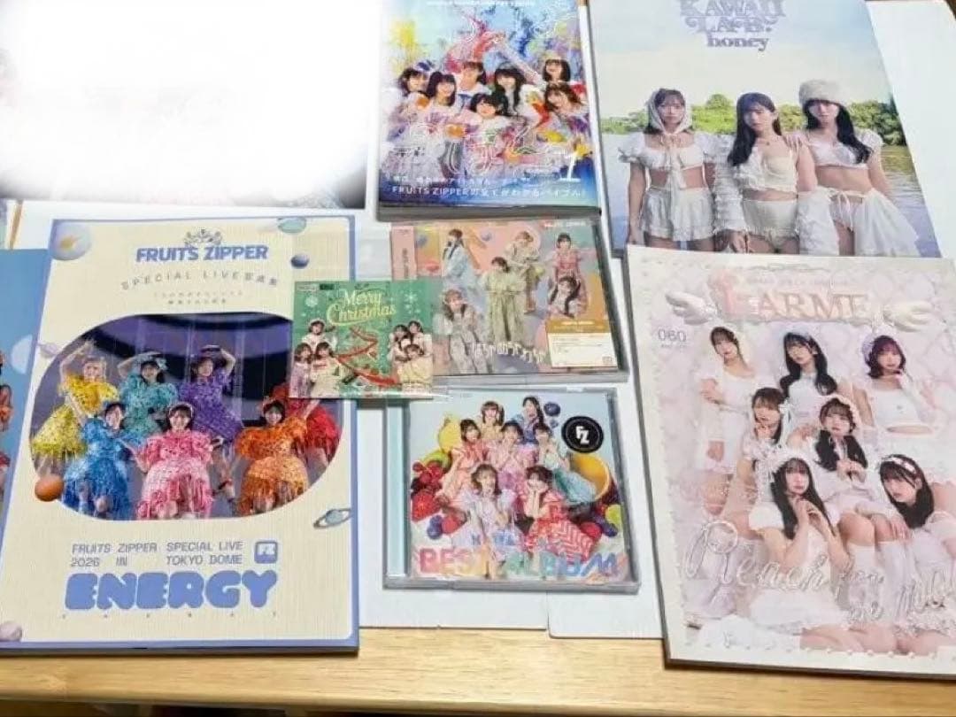 カワラボ　フルーツジッパー　写真集　CD 色々詰め合わせ！