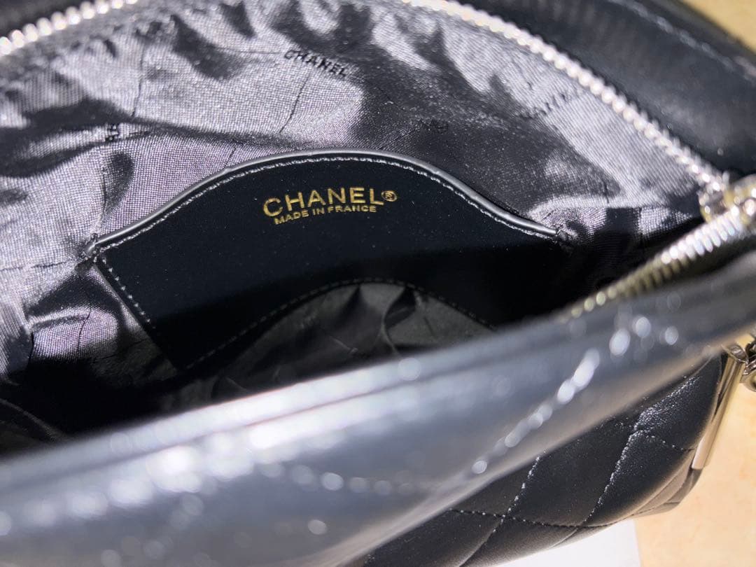 新品未使用　CHANEL ブラックレザー ショルダーバッグ　ノベルティ