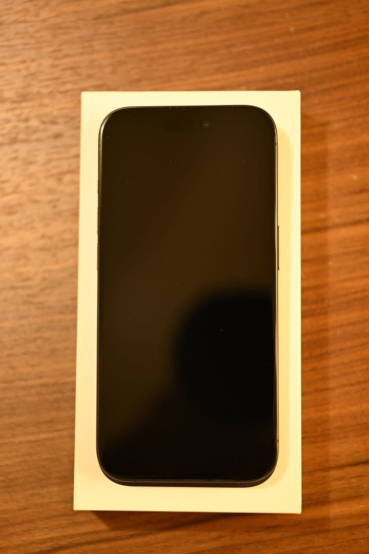 残量88% iPhone15Pro 1TB ブラックチタニウム