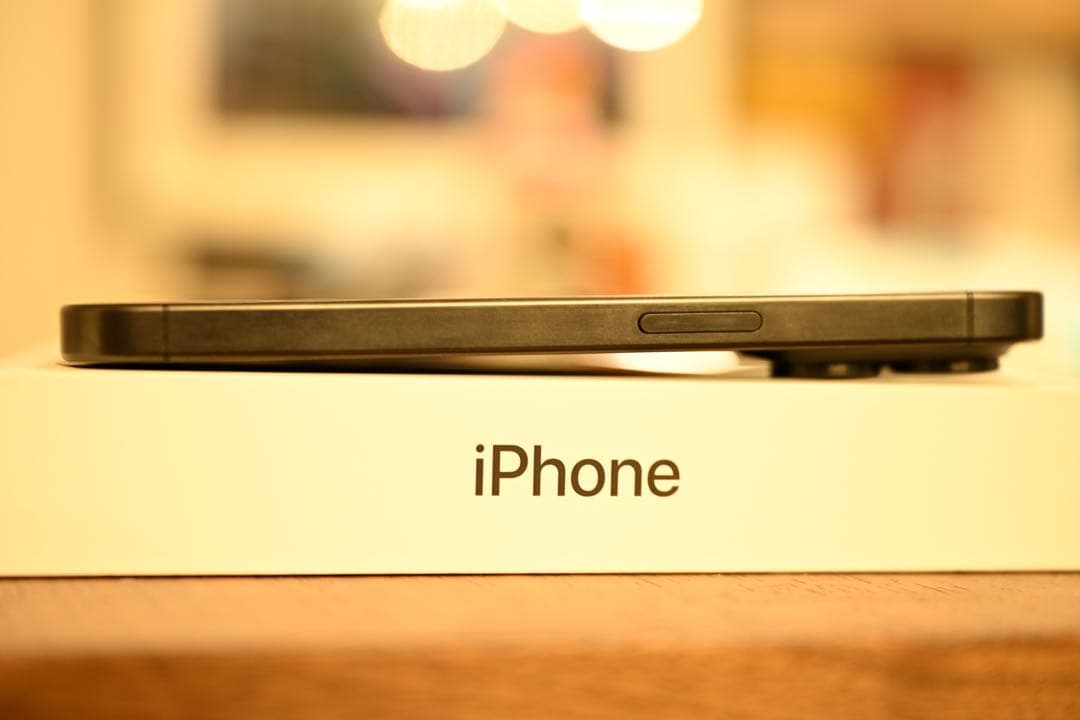 残量88% iPhone15Pro 1TB ブラックチタニウム