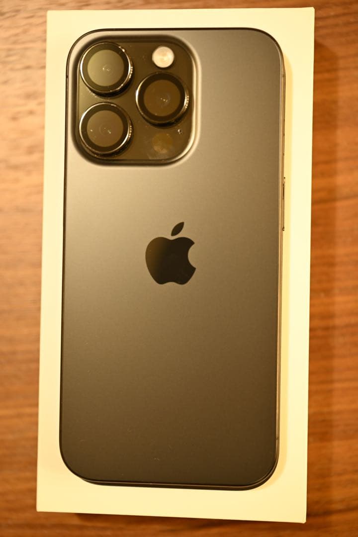 残量88% iPhone15Pro 1TB ブラックチタニウム