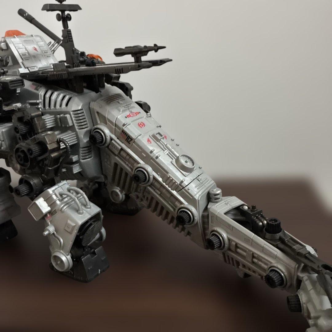 旧ゾイド　ウルトラザウルス　完成品