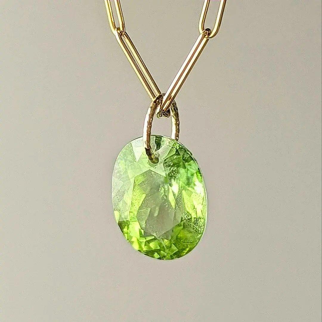 K18 カシミール ペリドット 4.65ct ネックレスチャーム
