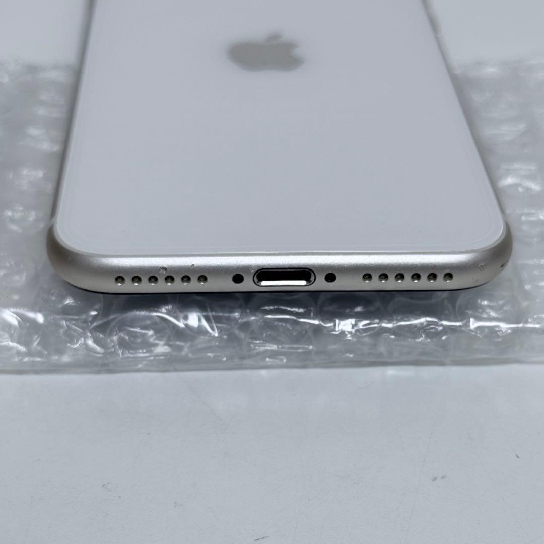 Apple iPhone SE(第3世代) 64GB SIMフリー