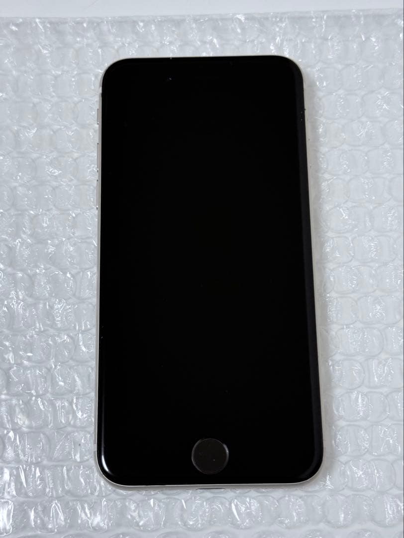 Apple iPhone SE(第3世代) 64GB SIMフリー