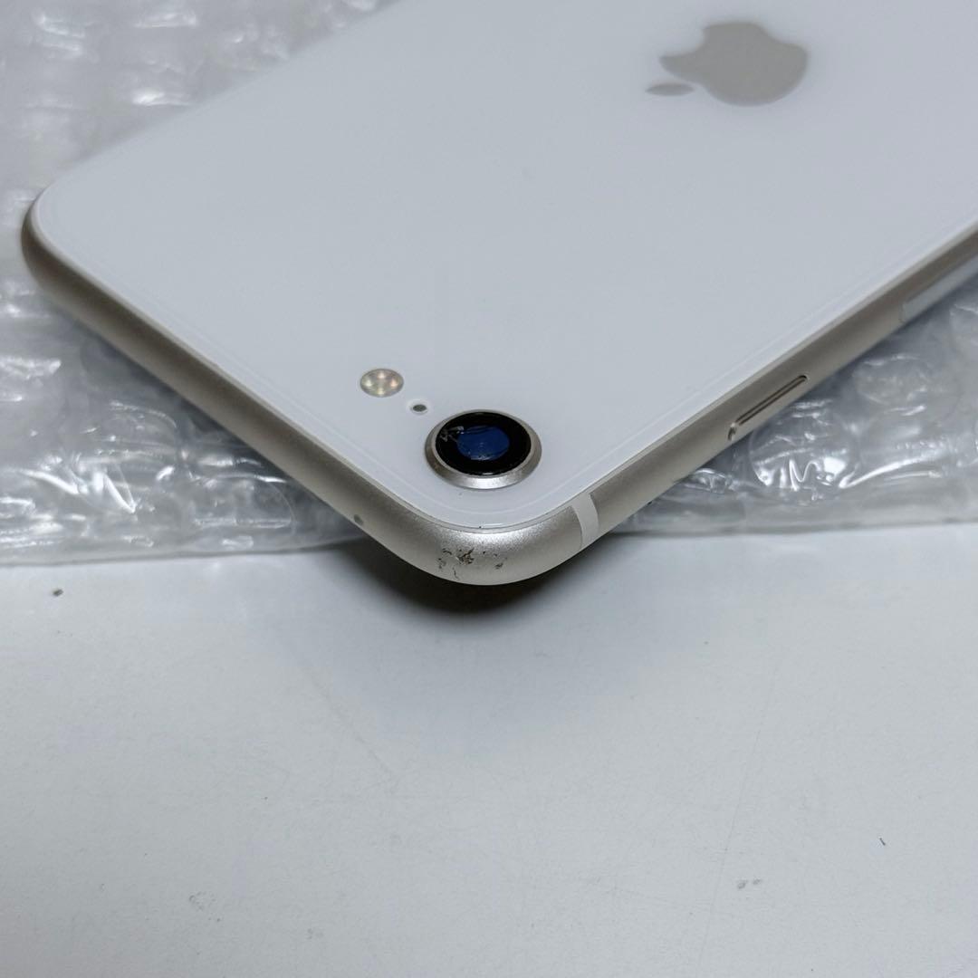 Apple iPhone SE(第3世代) 64GB SIMフリー