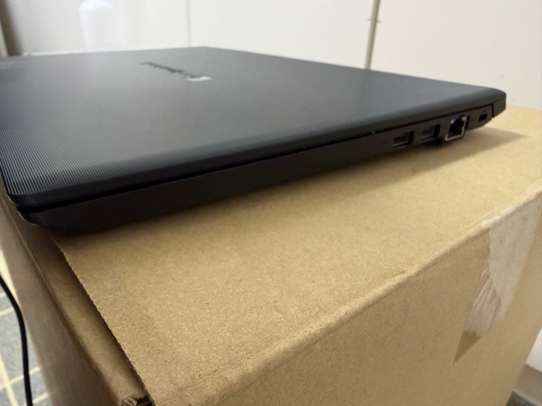 Windowsノート本体 Dynabook S73/DP i5 8250U 256GB