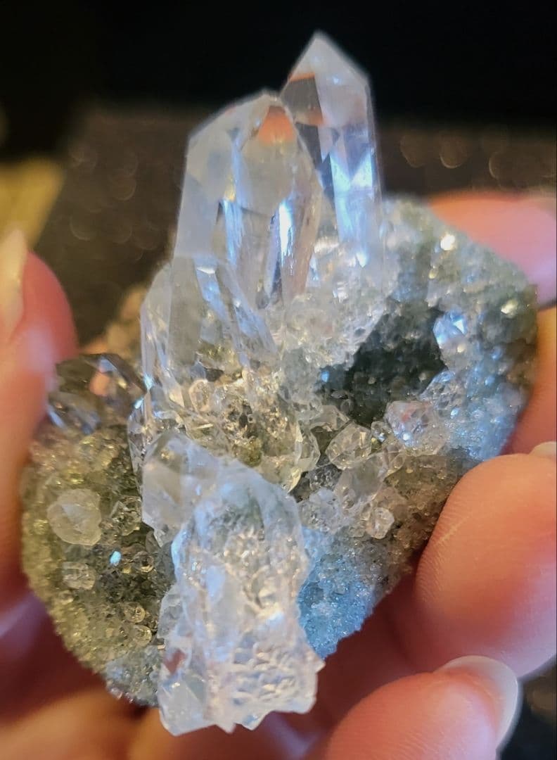 ♡神聖ガネーッシュヒマール産水晶原石　クラスター♡