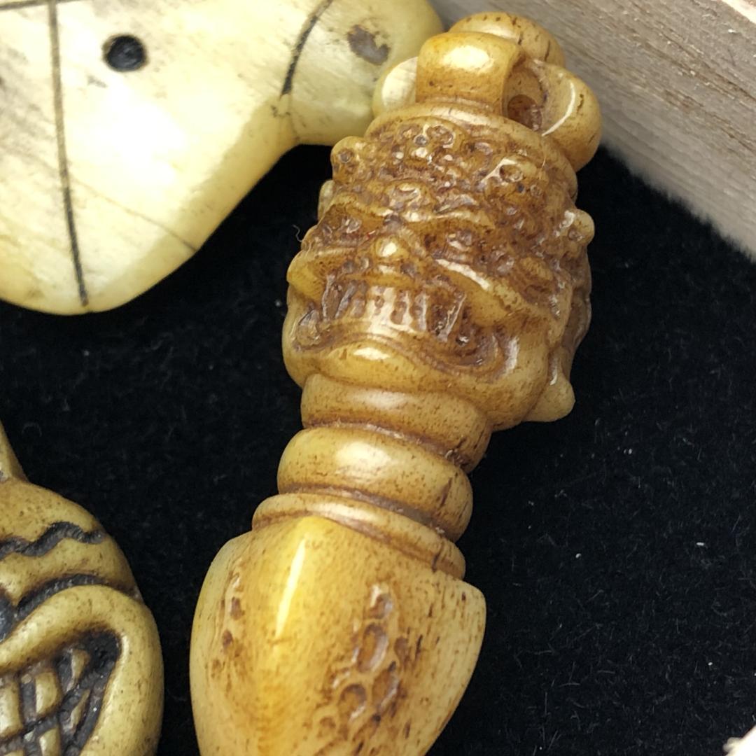 呪物　チベット天珠・カパラ・頭蓋骨モチーフ　根付　クマントーン　プラクルアン