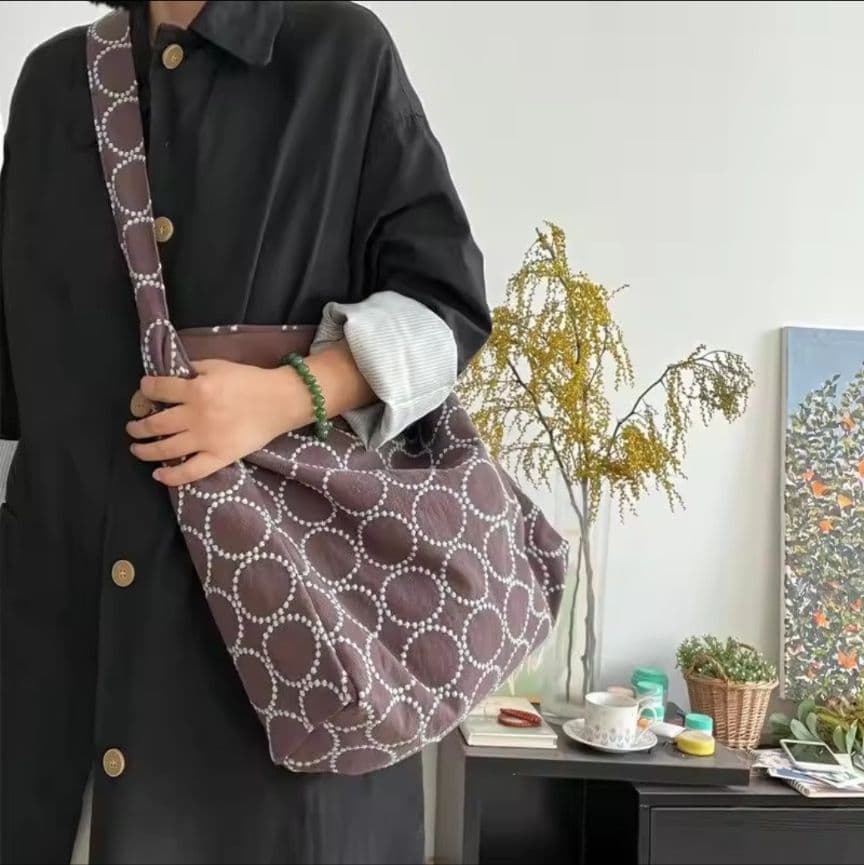 ハンドメイド　ショルダー　ボディバッグ　ブラウン×ブルーグレーミナペルホネン