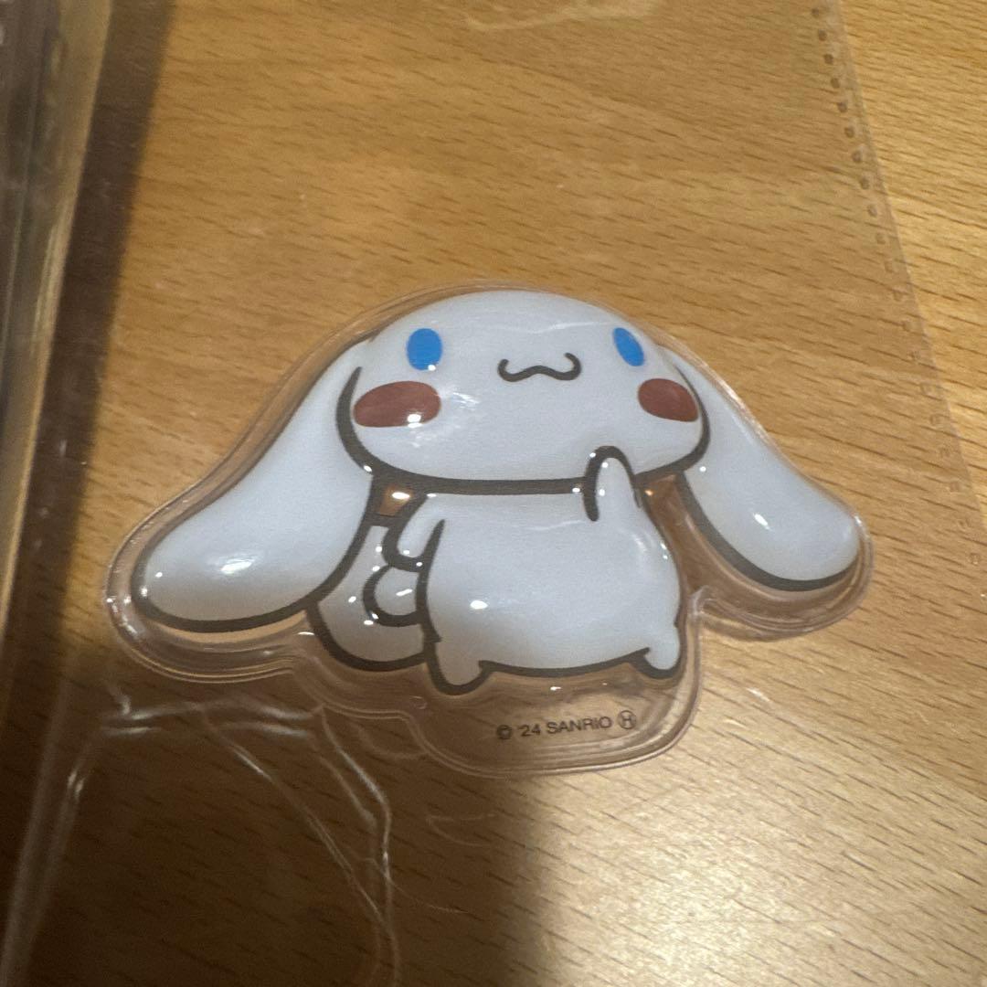 シール帳完成品　ちいかわ　サンリオなどまとめ売り