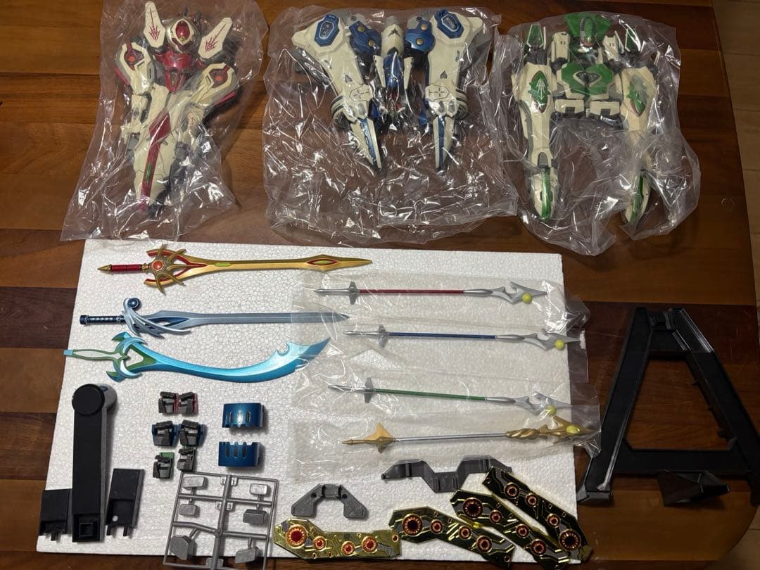 【中古品】バンダイ DX超合金 創聖合体アクエリオン