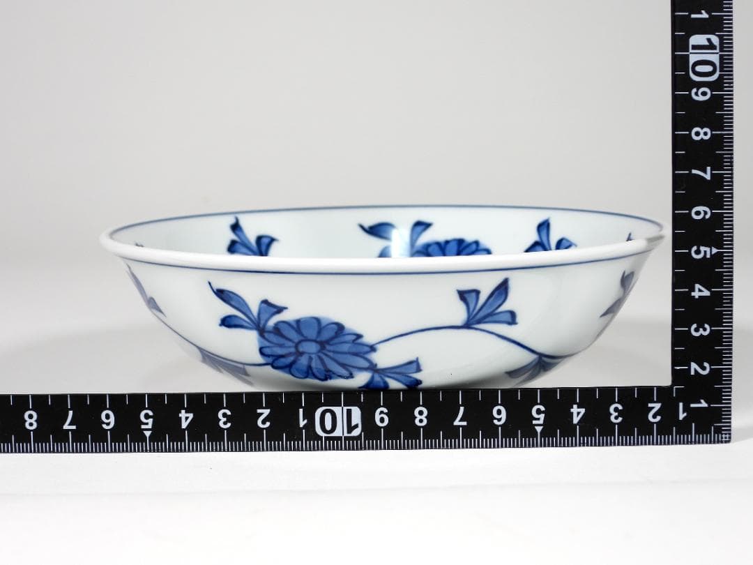 【新品未使用】有田焼 源右衛門窯 染付菊唐草鉢 深皿 大鉢２点セット