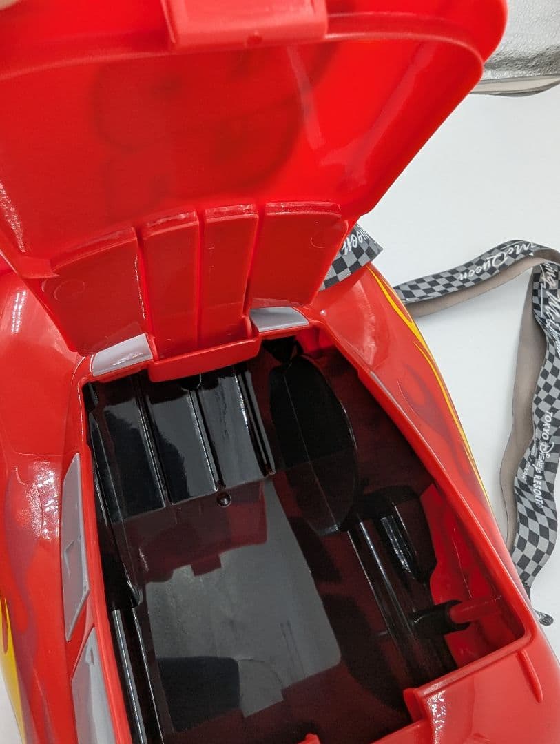 カーズ　ポップコーンバケット　ディズニー　小物入れ　マックイーン➀