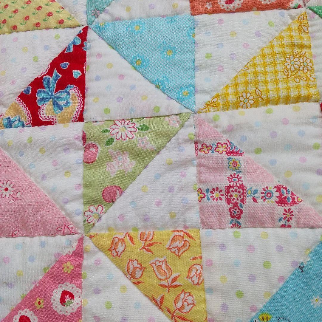 パッチワークキルト(松山敦子さんの布）