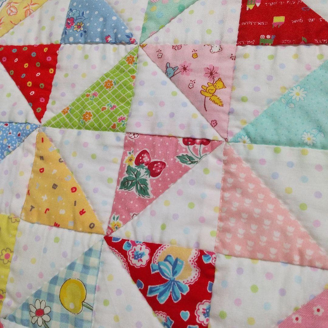 パッチワークキルト(松山敦子さんの布）